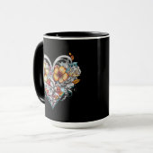 Gepersonaliseerde bloemenhart met sentimentele boo mok (Voorkant links)