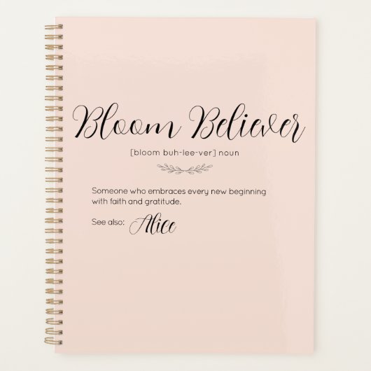 Gepersonaliseerde Bloom Believer Planner in zacht  (Voorkant)