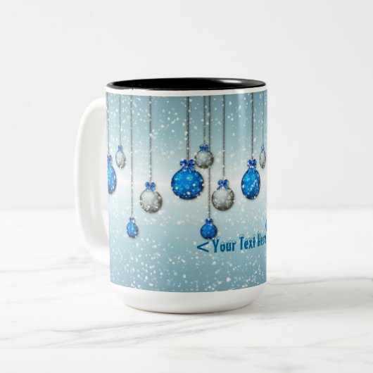 Gepersonaliseerde Blue Christmas Snow Ornamenten M Tweekleurige Koffiemok (Voorkant links)