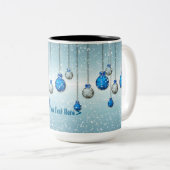 Gepersonaliseerde Blue Christmas Snow Ornamenten M Tweekleurige Koffiemok (Voorkant rechts)