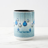 Gepersonaliseerde Blue Christmas Snow Ornamenten M Tweekleurige Koffiemok (Center)