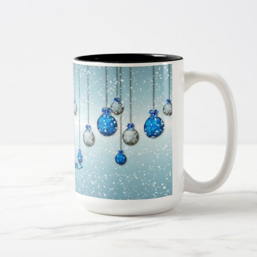 Gepersonaliseerde Blue Christmas Snow Ornamenten M Tweekleurige Koffiemok (Rechts)
