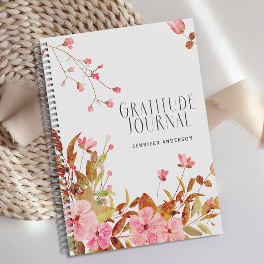 Gepersonaliseerde Blush Pink Floral Dankbaarheid J Notitieboek