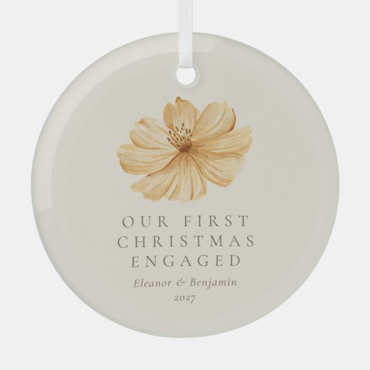 Gepersonaliseerde Boho Bloemige Eerste Kerst Verlo Glas Ornament (Voorkant)
