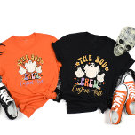 Gepersonaliseerde Boo Crew Matching Halloween Vrie T-shirt<br><div class="desc">Doe mee met het plezier van deze Halloween met ons gepersonaliseerde Boo Crew Matching Halloween Friend T-Shirt. Deze aangepaste shirten zijn ideaal voor groepen vrienden, families of een Halloweenliefhebbende bemanning en zorgen voor een speelse en feestelijke sfeer tijdens uw feesten. Met een prachtig "Boo Crew"-ontwerp kunnen deze shirten worden gepersonaliseerd...</div>