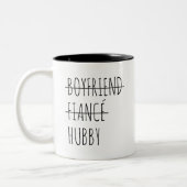 Gepersonaliseerde Boyfriend Fiancé Hubby Grappig G Tweekleurige Koffiemok (Links)