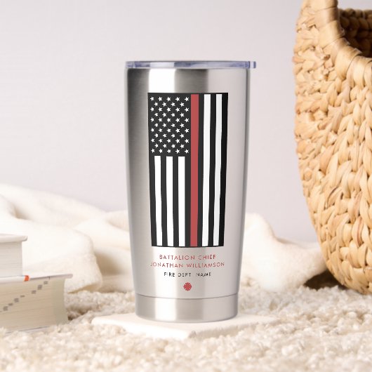 Gepersonaliseerde Brandweerman Dunne Rode Lijn Vla Geïsoleerde Drinkbeker (Woonkamer)