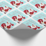 Gepersonaliseerde brief van Santa Christmas Cadeaupapier<br><div class="desc">Cartoon Santa Claus gepersonaliseerde brief van Santa Christmas (Xmas) inpakpapier. Het ontwerp is voorzien van een bleke blauw besneeuwde achtergrond met een wuivende cartoon Santa Claus karakter. Een klassieke afbeelding van de Kerstman met zijn speelgoed-tas.</div>