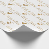 Gepersonaliseerde bruiloft gouden harten cadeaupapier (Hoek)