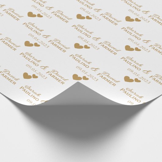 Gepersonaliseerde bruiloft gouden harten cadeaupapier (Hoek)