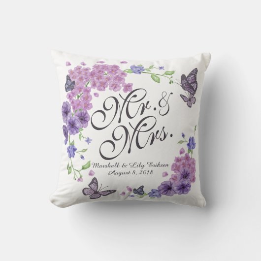 Gepersonaliseerde Butterflies Floral Wedding Pillo Kussen (Voorkant)