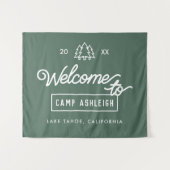 Gepersonaliseerde Camp Bachelorette Party Achtergr Wandkleed (Voorkant (horizontaal))