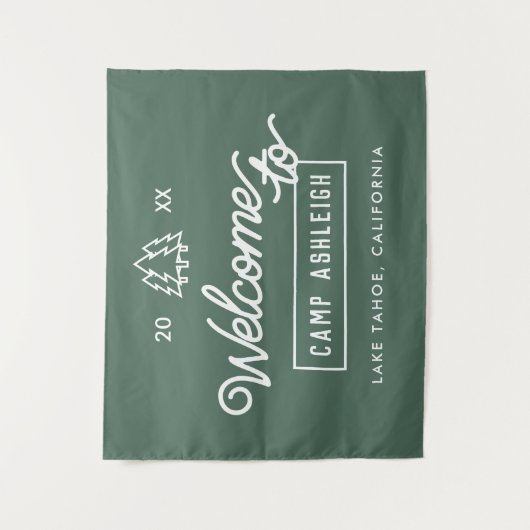 Gepersonaliseerde Camp Bachelorette Party Achtergr Wandkleed (Voorkant)