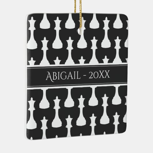 Gepersonaliseerde Chess Queen Black, witte kerst Keramisch Ornament (Rechts)