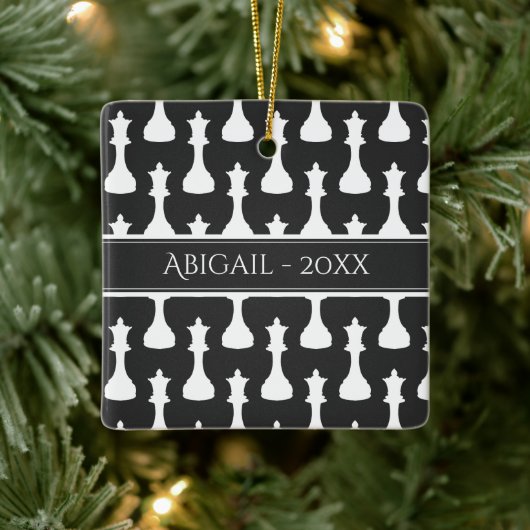 Gepersonaliseerde Chess Queen Black, witte kerst Keramisch Ornament (Boom)