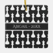 Gepersonaliseerde Chess Queen Black, witte kerst Keramisch Ornament (Voorkant)