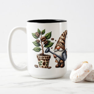 Gepersonaliseerde Coffee Gnome Watering Plant Gift Tweekleurige Koffiemok
