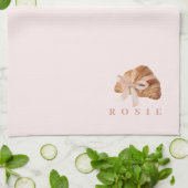 Gepersonaliseerde Coquette Croissant Roze Lint Theedoek (Gevouwen)