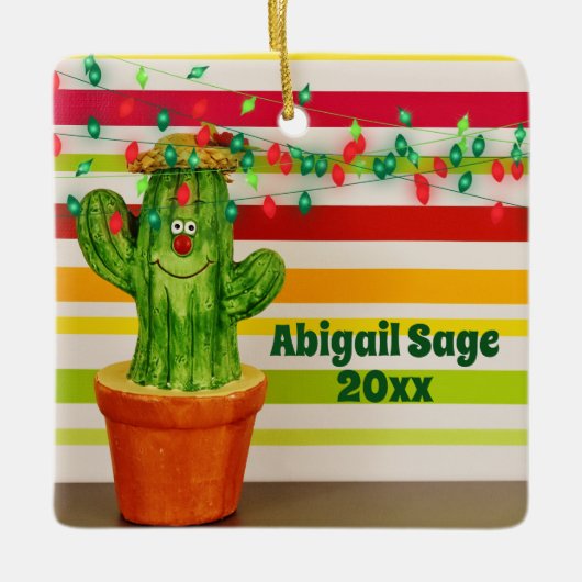 Gepersonaliseerde Cute Cactus Southwestern Kerstmi Keramisch Ornament (Voorkant)