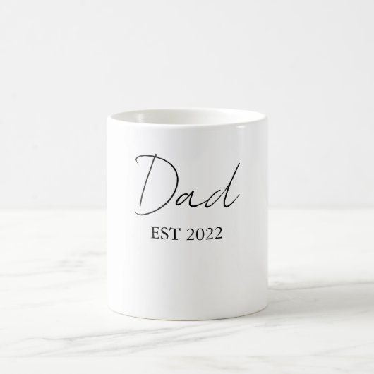 Gepersonaliseerde Dad EST. 20XX Coffee Mok – Custo (Center)