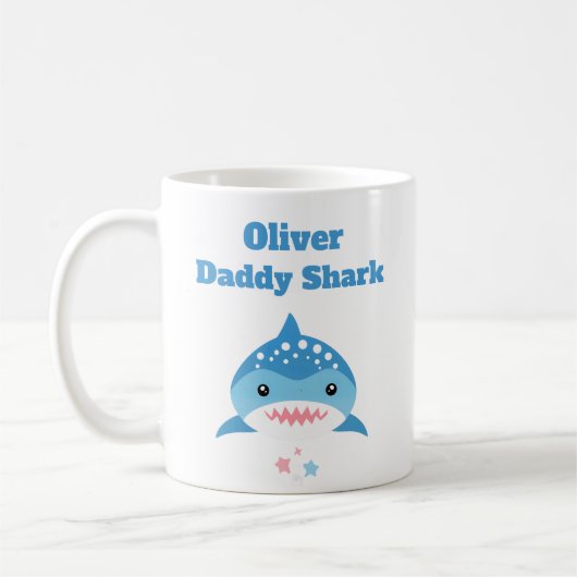 Gepersonaliseerde Daddy Shark Aangepaste naam Koffiemok (Links)