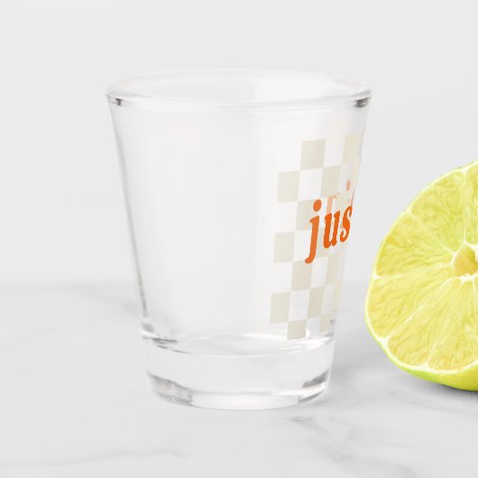 Gepersonaliseerde dambordpartij verjaardagscadeau shot glas (Links)