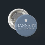 Gepersonaliseerde Denim Blue Dusty Blue Baby Jonge Ronde Button 3,2 Cm<br><div class="desc">Denim Dreams Baby shower Collectie - waar denim en stoffige blauwe aardse tinten zich verenigen met trendy kalligrafie. Op maat gemaakt voor baby showers voor jongens,  dit thema omvat uitnodigingen,  borden,  spelletjes en charmante papieren decor. Omarm rustieke elegantie met een moderne twist vandaag! #zazzlemade</div>