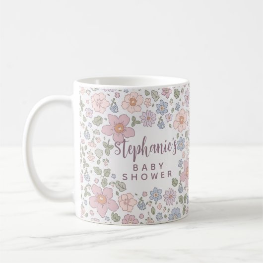 Gepersonaliseerde Ditsy Floral Baby shower Mok (Links)