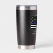 Gepersonaliseerde dunne blauwe lijn politieagent v geïsoleerde drinkbeker (Voorkant)