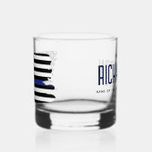 Gepersonaliseerde dunne blauwe lijn politieagent v whisky glas (Links)