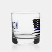 Gepersonaliseerde dunne blauwe lijn politieagent v whisky glas (Rechts)