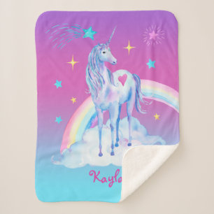 Gepersonaliseerde eenhoorn op wolken Sherpa Snuggy Deken