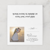 Gepersonaliseerde eenvoudige trouwfoto plaatskaartje (Buitenkant ongevouwen)