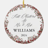 Gepersonaliseerde eerste kerst als Mr & Mrs Feeste Keramisch Ornament (Achterkant)