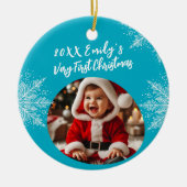 Gepersonaliseerde eerste kerst Voeg foto Snowflake Keramisch Ornament (Voorkant)