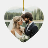 Gepersonaliseerde Eerste Kerstdag Mr. Mrs. Getrouw Keramisch Ornament (Achterkant)