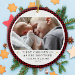 Gepersonaliseerde Eerste Kerstmis als Big Brother  Keramisch Ornament<br><div class="desc">Personaliseer dit ornament met een foto van je baby en hun grote broertje om een mooie aandenken te maken om aan de boom te hangen.</div>