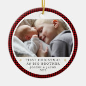 Gepersonaliseerde Eerste Kerstmis als Big Brother  Keramisch Ornament (Voorkant)