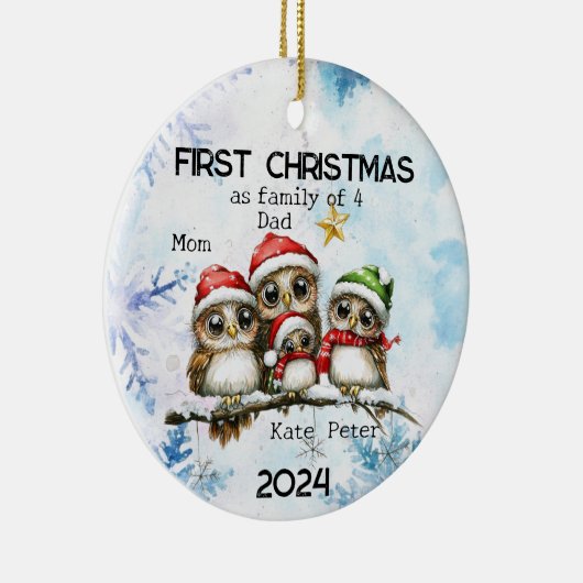 Gepersonaliseerde Eerste Kerstmis als een Familie  Keramisch Ornament (Rechts)