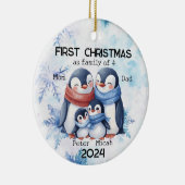 Gepersonaliseerde Eerste Kerstmis als een Familie  Keramisch Ornament (Rechts)