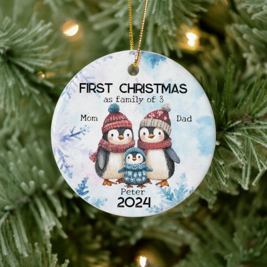 Gepersonaliseerde Eerste Kerstmis als een Familie  Keramisch Ornament (Boom)
