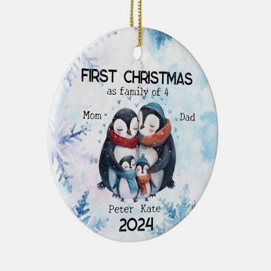 Gepersonaliseerde Eerste Kerstmis als een Familie Keramisch Ornament (Rechts)