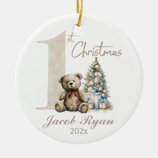 Gepersonaliseerde Eerste Kerstmis beer voor baby Keramisch Ornament (Voorkant)