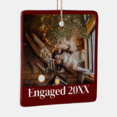 Gepersonaliseerde eerste Kerstmis verloofd paar ro Keramisch Ornament (Rechts)