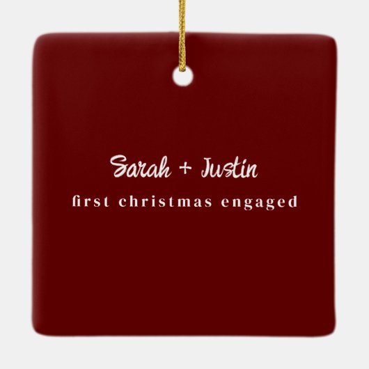 Gepersonaliseerde eerste Kerstmis verloofd paar ro Keramisch Ornament (Achterkant)