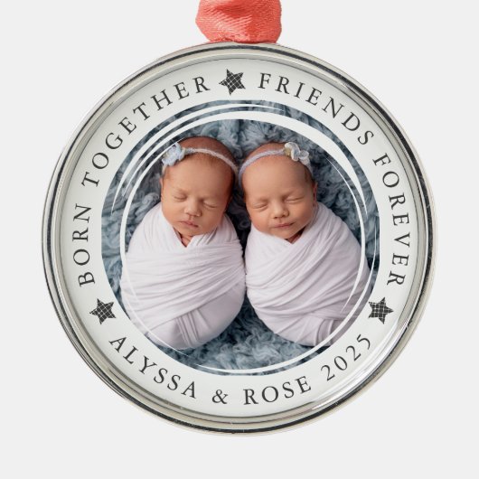 Gepersonaliseerde eerste kersttweeling foto metalen ornament (Voorkant)