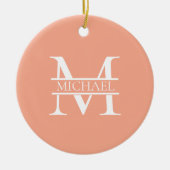 Gepersonaliseerde Elegant Perzik Monogram en Naam Keramisch Ornament (Voorkant)