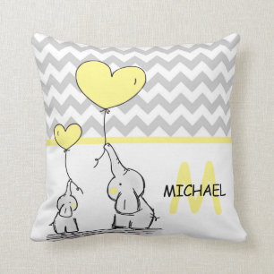 Gepersonaliseerde Elephant Yellow Gray Chevron Nur Kussen