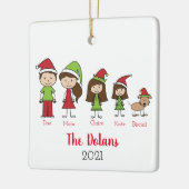 Gepersonaliseerde familie met feestelijke feestdag keramisch ornament (Links)