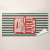 Gepersonaliseerde familie Retro Sardine Tin Stripe Badhanddoek (Badhanddoek)